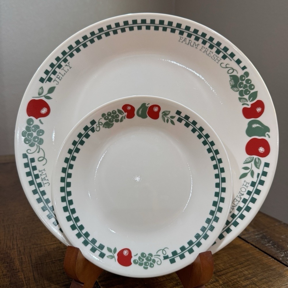 Corelle FARM FRESH Apples Dinner Plates 4-10" & 4-6.75" Vintage | Set of 8